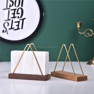 Porte-serviettes triangulaire de conception simple Base en bois affichage anti-dérapant porte-serviettes élégant Style nordique pour les décors de table - Product Image 5