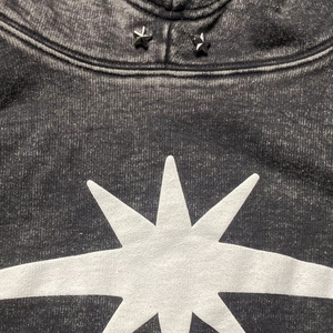 Sudadera con capucha personalizada con lavado ácido desgastado, oversize, 100% algodón, estilo vintage, corte holgado, con logo bordado, talla estándar, con pedrería, personalizada - Product Image 6