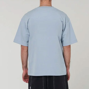 T-shirt homme léger 200 g/m² en coton 100 %, col rond, séchage rapide, design sérigraphié personnalisé avec votre logo, style urbain estival - Product Image 2