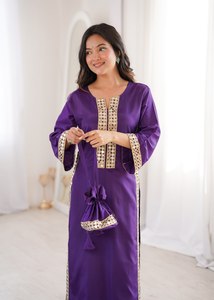 Ensemble Kurti en dentelle véritable avec pantalon et Batwa – Tenue ethnique élégante pour les fêtes et les occasions spéciales - Product Image 3