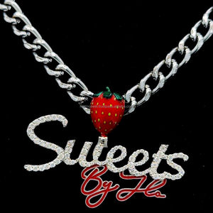 Pendentif personnalisé en argent massif 925 glacé avec logo en diamant Bail Night Glow in Darkness Nom en émail avec diamant Moissanite - Product Image 1