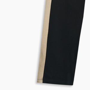 Pantalon de survêtement noir grande taille pour homme avec bandes latérales beiges, taille mi-haute, cordon de serrage, coupe décontractée, tricoté, pour l'automne - Product Image 4