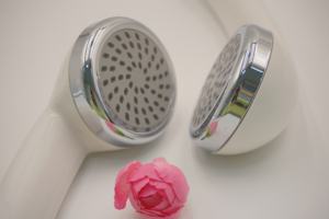 White Chrome-Plated Hand <b>Shower</b> <b>Head</b> Chrome Lid ABS Plastic Customized Installation High <b>Pressure</b> Water Saving Modern Design for - Product Image 2