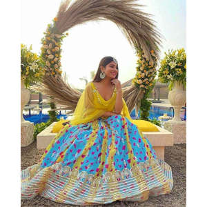 Hermosa ropa de fiesta para mujer Lehenga Choli con estampado digital - Product Image 2