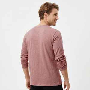 เสื้อยืดแขนยาวทรงเฮนลีย์สำหรับผู้ชาย สีพื้น ผ้าถักลำลอง คอวี สีชมพู ผ้าผสมโพลี/คอตตอน ระบายอากาศได้ดี - Product Image 5