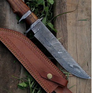 Couteau de chasse artisanal en acier Damas, lame fixe, couteau utilitaire d'extérieur avec motifs de lame distinctifs et personnalisé - Product Image 6