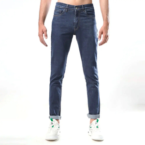Jeans en denim classiques à coupe droite et ample pour hommes - Jeans ajustés personnalisables grandes tailles, mode, vente en gros, prêts à être expédiés - Product Image 1