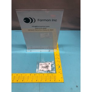 Conector en T AMAT 3300-02623 para Tubo de 1/8" x 1/8" MPT - Equipo y Piezas de Semiconductores de Confianza de Tradicción Global - Product Image 2