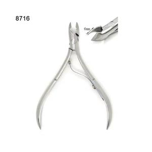 Coupe-ongles professionnel en acier inoxydable, lame biseautée incurvée de 12,5 mm, pointe acérée, pour usage adulte. - Product Image 6