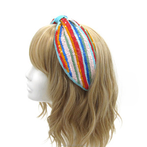 Serre-tête rembourré léger fait main américain avec sequins arc-en-ciel, turban tendance coloré large et scintillant, accessoire de cheveux pour enfants pour fêtes - Product Image 2