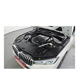 BMW Serie 7 740Li XDrive M Sport, Modelo Mayo 2022, con 25,256 km, Caja de Cambios Automática, Asientos de Cuero, Volante a la Izquierda - Product Image 6
