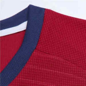 Service OEM, uniformes de football de qualité supérieure, style haut de gamme avec impression de logo personnalisé, fabriqués directement en polyester, pour adultes, toutes saisons - Product Image 5