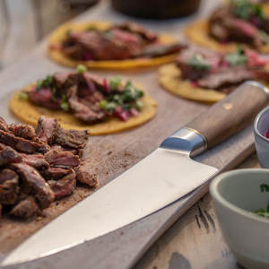 Couteau de Chef de Cuisine en Acier Damas de Haute Qualité, Construction Full Tang, Fait Main, Écologique, Compatible Lave-Vaisselle pour Cuisine Professionnelle - Product Image 5