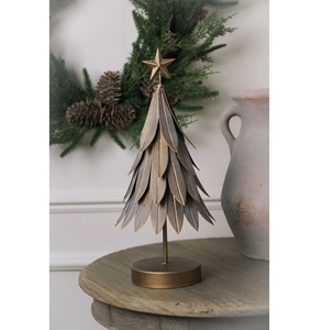 Decoración Navideña Moderna de Metal con Portavelas en Forma de Estrella, Artesanía - Product Image 6