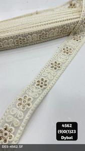Dentelle florale brodée avec motifs floraux et feuillage, largeur 3 cm, rouleau de 9 mètres pour vêtements ethniques, sacs, chaussures et textiles de maison - Product Image 4