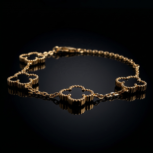 Bracelet unisexe tendance en acier inoxydable plaqué or avec zircon et trèfle à quatre feuilles, idéal pour mariage - Vente chaude en gros - Product Image 4