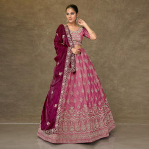Lehenga Choli de Seda Bordada de Diseño Indio con Dupatta |   Traje de Fiesta Largo Zari para Mujer, Ideal para Bodas y Eventos - Product Image 1