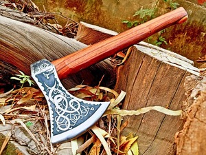 Hache en acier forgé avec manche en bois, lame gravée sur mesure, pour fendre du bois de chauffage, hache de survie pour le camping - Product Image 1