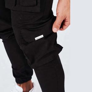 PIHA SPORTS Pantalon cargo noir pour homme en denim de coton, avec logo personnalisé imprimé numériquement, fermeture à cordon de serrage, délavage à la pierre, haute qualité, poches cargo - Product Image 5