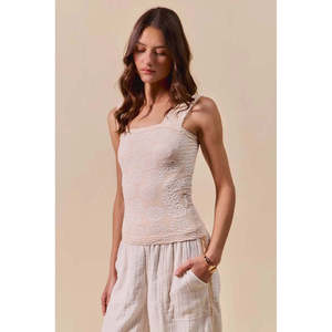 เสื้อกล้ามไร้ตะเข็บลายดอกไม้สองสีสำหรับผู้หญิง ยี่ห้อเวโลโร ไซส์ S - Product Image 4