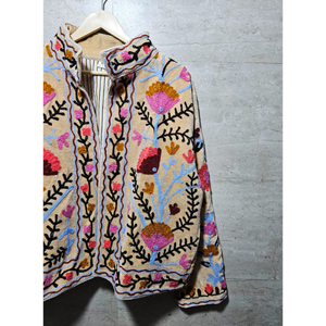 เสื้อแจ็คเก็ตผ้ากำมะหยี่นุ่มทำมือ ปักลายซูซานีสไตล์โบโฮ เสื้อแจ็คเก็ตกำมะหยี่นุ่มทำมือ ของขวัญสำหรับเธอ - Product Image 3