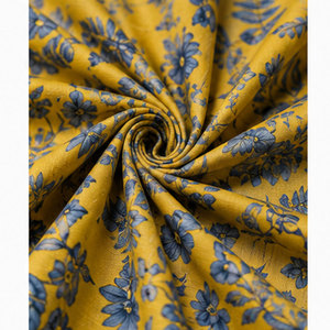Chemise décontractée pour homme à motif floral de qualité supérieure avec un tissu doux et respirant et une coupe régulière confortable pour tous les jours - Product Image 6