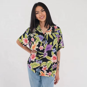 Chemise à fleurs tropicales, chemisier hawaïen à boutons, grande taille, haut à manches courtes d'automne, style rétro vintage, mode hawaïenne - Product Image 5