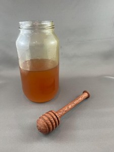 Cuchara de Servir de Madera de Olivo Premium, Chapada en Oro Rosa, Mango Largo, Ecológica, Capacidad de 10 ml, Acabado Pulido Espejo, Personalizada - Product Image 3