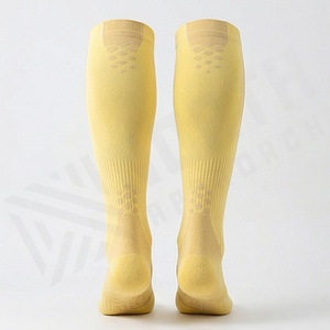 Chaussettes de compression montantes confortables 20-30 mmHg pour la course, respirantes, durables, douces, pour la gym, couleur personnalisée, adaptées aux paires, à porter - Product Image 2