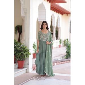 Conjunto de Vestido Elegante de Algodón con Corte Alia y Dupatta a Juego, Calidad de Exportación, para Fiestas, Eventos Casuales y Reuniones Familiares, para Todas las Temporadas - Product Image 1