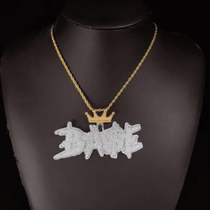 Pendentif en cristal plaqué or 18 carats avec breloque couronne, bijou unisexe pour tous les jours, cadeau pour amoureux - Product Image 2