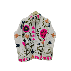Chaqueta Artesanal Bordada con Flores, Tela de Algodón TNT, Bordado a Mano, Manga Larga, Bolsillos Laterales para Mujer, Estilo Boho Chic - Product Image 1