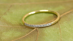 Anillo de Compromiso de Oro Sólido de 14K con Diamante Cultivado en Laboratorio, Certificado IGI, Banda de Boda Apilable Personalizada, Unisex - Product Image 4