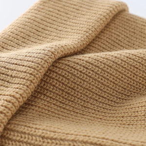 Bonnet unisexe à revers chaud pour l'hiver, fabrication personnalisée de marque, style urbain, bonnets perlés - Product Image 6