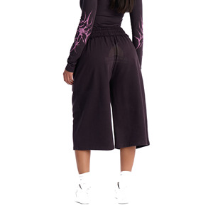 Pantalones Cortos Deportivos de Estilo Urbano para Mujer, Personalizados con Logotipo Serigrafiado, Estilo Desgastado, Talla Grande, Precio al por Mayor - Product Image 3