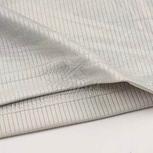 Camiseta de Fútbol de Manga Corta Resistente con Costuras Reforzadas Diseñada para Máxima Comodidad y Uso Prolongado en el Campo - Product Image 5