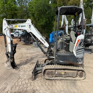 รถขุดขนาดเล็ก Bobcatts E32 พร้อมความลึกในการขุด 10.1 ฟุต แรงตักที่แข็งแกร่ง และดีไซน์เครื่องจักรที่กะทัดรัด - Product Image 4