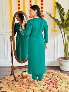 Women's Most Trending Sea Green Viscose Chanderi <b>Kurti</b> Embroidered with Viscose Pant And Printed Dupatta Sets - Product Image 6