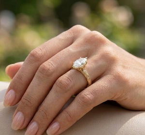 Anillo de Compromiso Vintage con Diamante Cultivado en Laboratorio de 3CT, Corte Marquesa, Anillo Solitario Grabado en Oro Sólido de 14K para Boda y Aniversario - Product Image 6
