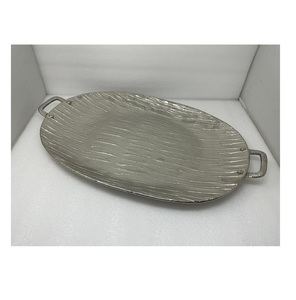 Multipurpose Aluminum Serving Tray With Elegant Look For Serving Food In Parties And Functions - Product Image 2