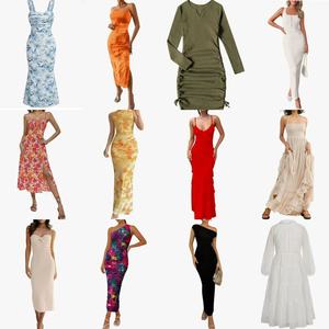 Fardo de <span class=keywords><strong>Vestidos</strong></span> Mixtos para Dama <span class=keywords><strong>Shein</strong></span> Venta al por Mayor Estilos Variados Envíos Mixtos Ropa <span class=keywords><strong>Shein</strong></span> Lote de Ropa al por Mayor - Product Image 4