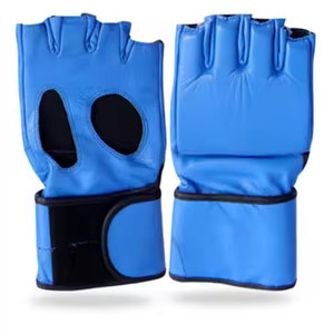 Gants d'entraînement MMA demi-doigts dorés éclatants – Finition métallique exclusive – Gants d'arts martiaux mixtes personnalisés - Product Image 3