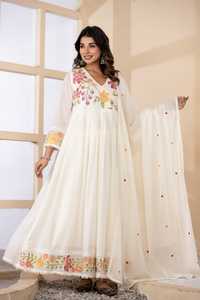 Stylish Mul Cotton Angrakha Suit Set for <b>Women</b> White Embroidered Ethnic Wear with Flared <b>Kurta</b> - Product Image 2