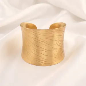 18k <b>Gold</b> Plating Wrist Cuff Bracelet Irregular Wide Cuff <b>Bangle</b> Chunky Bracelet Women's Handcuff Factory Price Metal Bracelet - Product Image 6