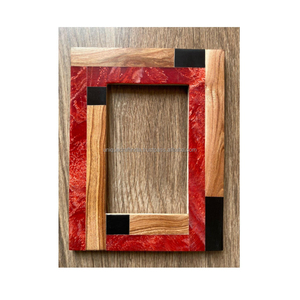 Cadre photo artisanal bleu-noir réglable à bords chevron, décoration artistique moderne en bois pour une présentation de table haut de gamme - Product Image 4