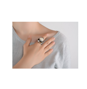 Anillos de Moda Hechos a Mano con Forma Natural, Joyería Ecológica Moderna de Cuerno, Venta al por Mayor de Productos Hechos en [País de Origen] - Product Image 2
