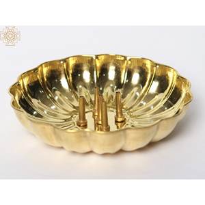 Support de diffuseur d'encens et d'aromathérapie en laiton de 4 pouces fait à la main - Product Image 3