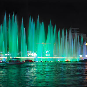 Fuente Musical Flotante con Arcoíris Láser para Exteriores Horticlub, con LED y Acero Inoxidable - Product Image 5