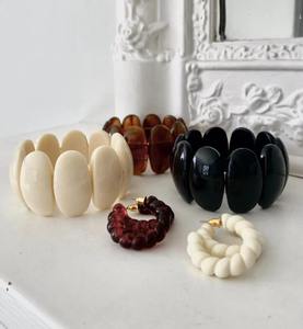 Modern Resin <b>Bracelet</b> for <b>Women</b> with Charms Premium Quality Fashion Jewelry Latest Design Wholesale Collection - Product Image 4