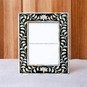 Miroir mural moderne de luxe en incrustation d'os pour salons et chambres à coucher, style design art déco - Product Image 3